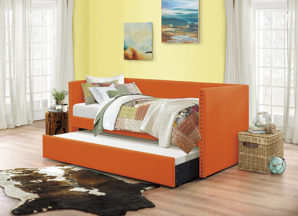 Therese Daybed in Orange