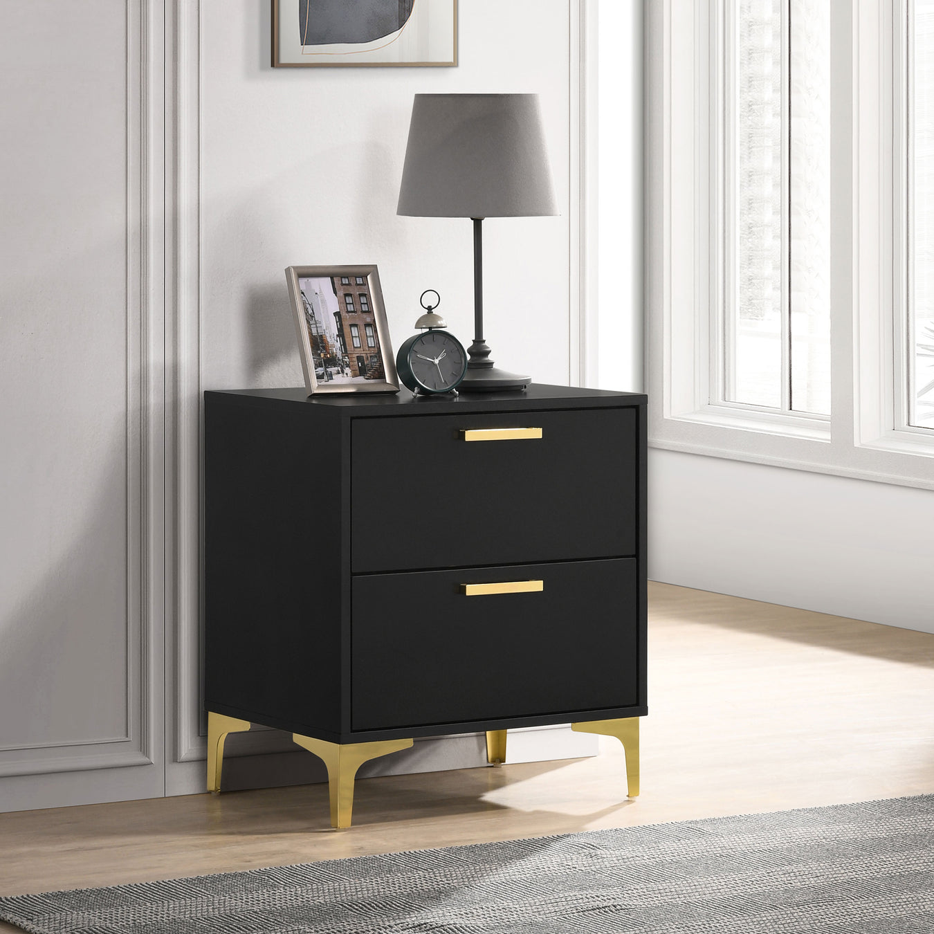 Black / Gold