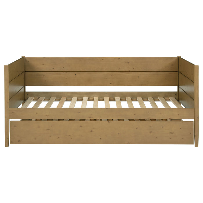 Calinda Daybeds