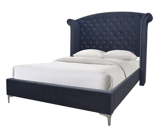 Crown Mark Furniture Lucinda Queen Upholstered Panel Bed in Gray B9260-Q image